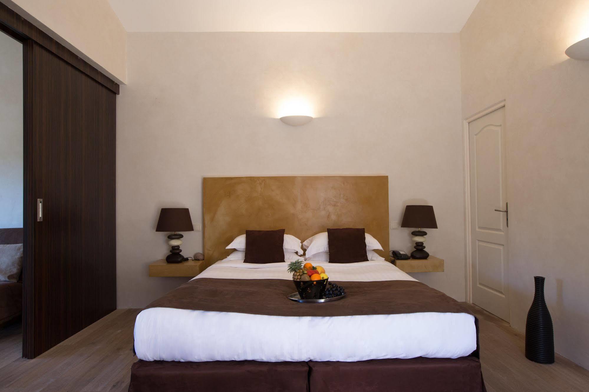 Villa Cosy, Hotel & Spa Saint Tropez Bagian luar foto